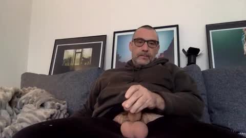 chrispanam13 online show from November 2025 12:33:02 PM