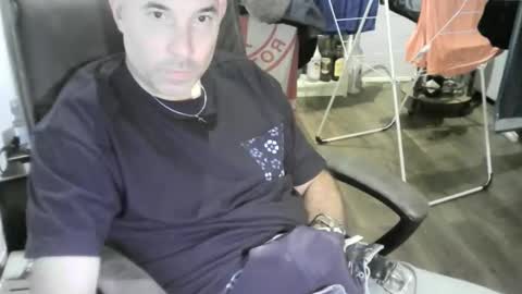 Snapshot of chrisprngr chatting on September 2025 04:40:02 PM chrisprngr online show from September 2025 04:40:02 PM