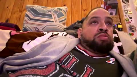 chrisr4203 online show from January 2026 02:37:01 AM