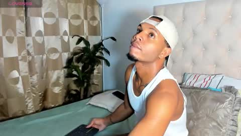 Chriss Vall online show from April 2026 08:09:02 AM