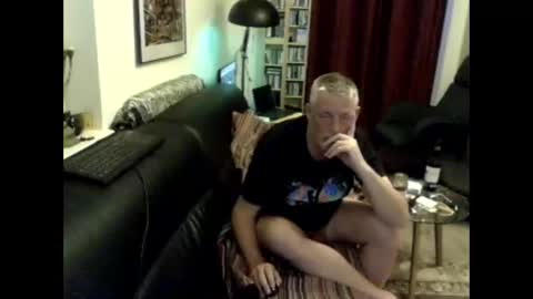 chrissell online show from December 2025 01:32:02 AM