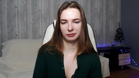 Christi online show from December 2024 09:39:01 AM