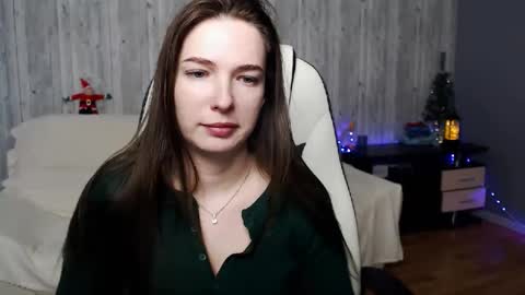 Christi online show from December 2024 09:39:02 AM