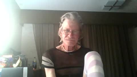 chrisssy780232 online show from June 2026 08:01:02 AM