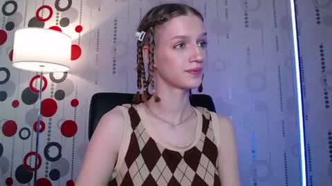 Snapshot of chrissy_joyful chatting on June 2026 04:05:01 AM chrissy_joyful online show from June 2026 04:05:01 AM