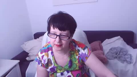 Christa online show from April 2026 04:46:01 AM