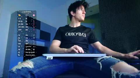 UPVOTE ME ------  ILL DO SOMETHING FOR FREE online show from May 2026 07:19:02 PM