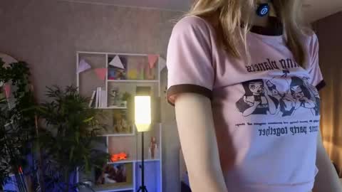Ann online show from May 2026 12:21:02 PM