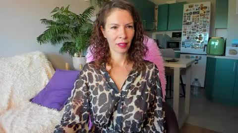 Chris online show from October 2025 06:55:01 AM