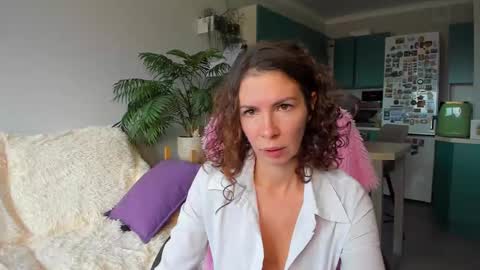 Chris online show from October 2025 11:44:01 AM