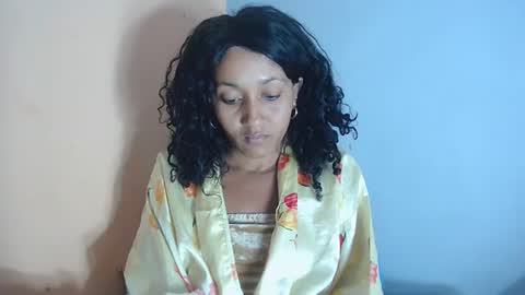 christine213 online show from November 2025 06:33:02 AM