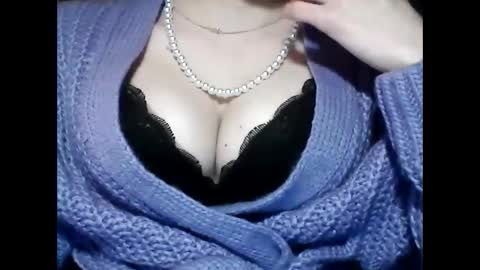 christine40211 online show from January 2025 08:24:01 PM