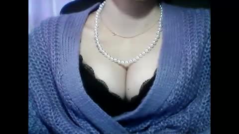 christine40211 online show from January 2025 01:41:02 PM