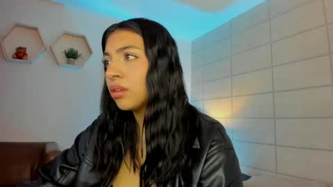 Snapshot of christine_harper chatting on March 2026 12:01:02 PM Christine online show from March 2026 12:01:02 PM