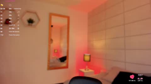 Snapshot of christine_harper chatting on March 2026 07:31:02 PM Christine online show from March 2026 07:31:02 PM