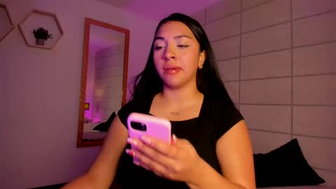 Snapshot of christine_harper chatting on April 2026 01:46:01 PM Christine online show from April 2026 01:46:01 PM