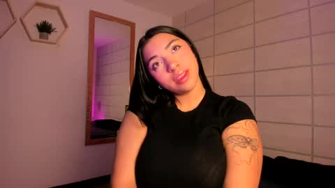 Snapshot of christine_harper chatting on May 2026 12:21:02 PM Christine online show from May 2026 12:21:02 PM