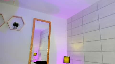 Snapshot of christine_harper chatting on May 2026 12:01:01 PM Christine online show from May 2026 12:01:01 PM