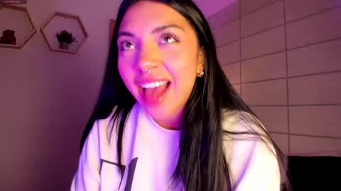 Snapshot of christine_harper chatting on May 2026 12:00:02 PM Christine online show from May 2026 12:00:02 PM