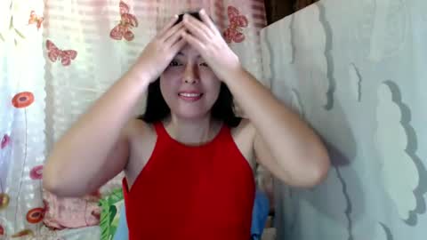 Snapshot of christine_scott chatting on December 2024 01:07:01 AM christine_scott online show from December 2024 01:07:01 AM