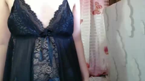 Snapshot of christine_scott chatting on January 2025 05:00:01 AM christine_scott online show from January 2025 05:00:01 AM