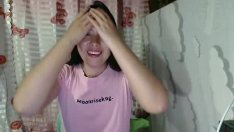 Snapshot of christine_scott chatting on January 2025 12:04:02 PM christine_scott online show from January 2025 12:04:02 PM