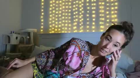 Christy Love online show from November 2025 04:45:01 AM