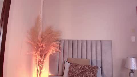 Christy online show from October 2025 06:30:02 PM