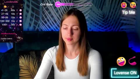 ChristyCrayme online show from September 2025 10:22:01 PM