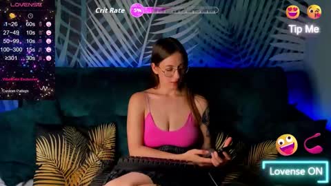 ChristyCrayme online show from October 2025 01:01:02 AM