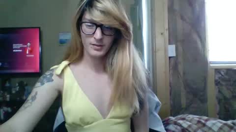 Snapshot of chrisvibess chatting on February 2026 06:28:01 PM chrisvibess online show from February 2026 06:28:01 PM