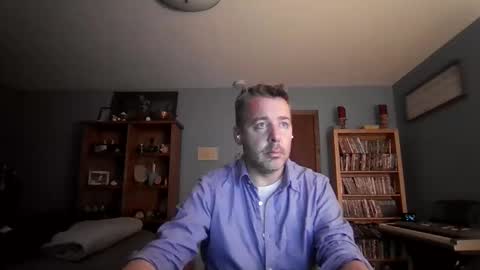 Snapshot of chrisw8121 chatting on December 2025 06:33:02 AM chrisw8121 online show from December 2025 06:33:02 AM