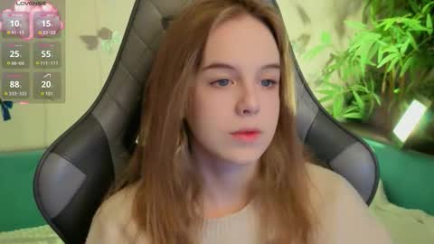 Snapshot of chrome_heartz chatting on January 2026 08:52:01 AM EvaBlonde TayaBrunette EliieBlack hair online show from January 2026 08:52:01 AM