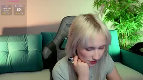 Snapshot of chrome_heartz chatting on February 2026 02:37:02 PM EvaBlonde TayaBrunette EliieBlack hair online show from February 2026 02:37:02 PM