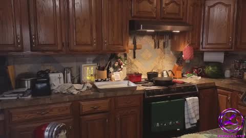 Snapshot of chroniclove chatting on January 2025 07:37:01 AM Marley online show from January 2025 07:37:01 AM