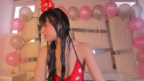 instagram chrystaljade.1 online show from October 2025 01:25:02 PM