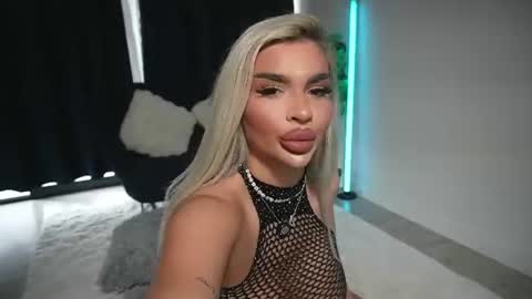 Chrystal online show from July 2026 02:12:02 PM
