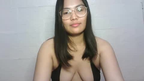 Snapshot of chubbycheeks27 chatting on February 2025 05:30:02 PM chubbycheeks27 online show from February 2025 05:30:02 PM