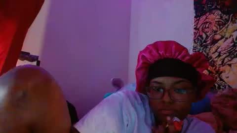 Snapshot of chubbygirl1300 chatting on May 2026 11:28:01 AM Mommy milf online show from May 2026 11:28:01 AM