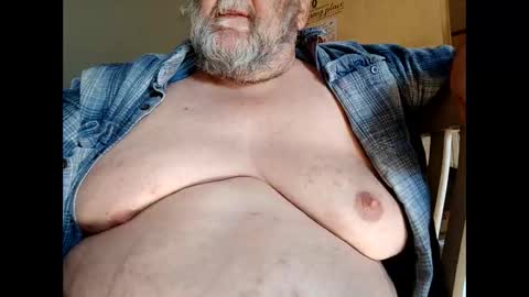 Snapshot of chubyluver11896 chatting on October 2025 04:41:01 PM chubyluver11896 online show from October 2025 04:41:01 PM