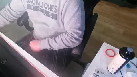 Snapshot of chucky606 chatting on November 2025 09:50:02 AM chucky606 online show from November 2025 09:50:02 AM