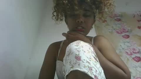 Snapshot of ciciazzhh chatting on March 2026 03:16:01 PM ciciazzhh online show from March 2026 03:16:01 PM