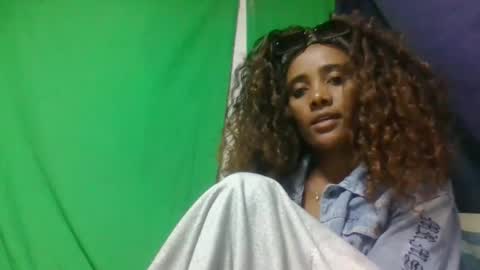 Snapshot of ciciazzhh chatting on May 2026 03:17:01 PM ciciazzhh online show from May 2026 03:17:01 PM