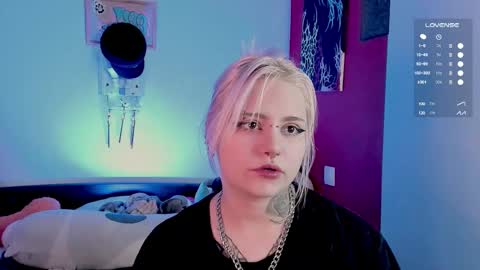 Helen and Teya online show from October 2025 09:23:01 AM