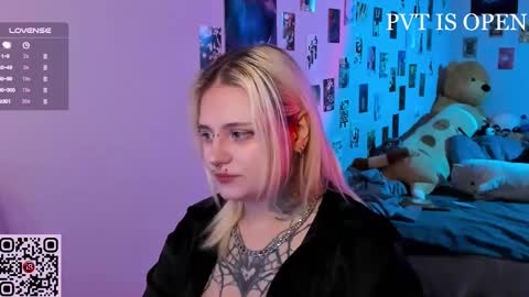 Helen and Teya online show from December 2025 01:16:02 PM