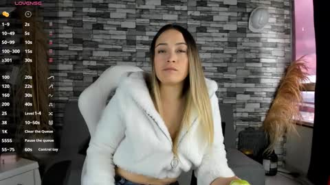 Snapshot of ciindy_lovee chatting on September 2025 06:57:02 PM Ciindy Lovers online show from September 2025 06:57:02 PM