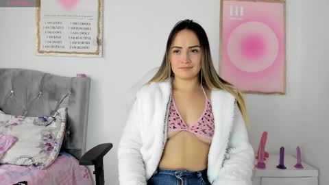 Snapshot of ciindy_lovee chatting on November 2025 03:45:01 PM Ciindy Lovers online show from November 2025 03:45:01 PM