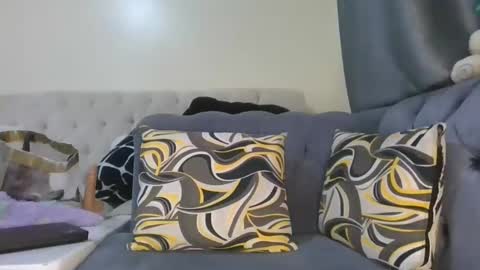 cilia petite online show from May 2026 10:04:01 PM