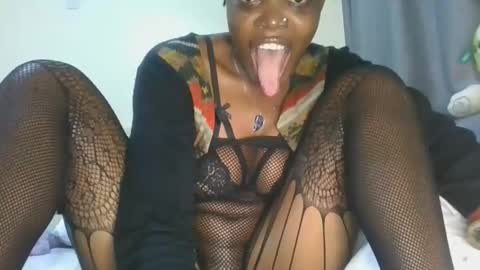 cilia petite online show from May 2026 11:29:01 AM