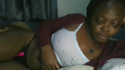 Snapshot of cilia_petite chatting on June 2026 01:49:01 AM cilia petite online show from June 2026 01:49:01 AM